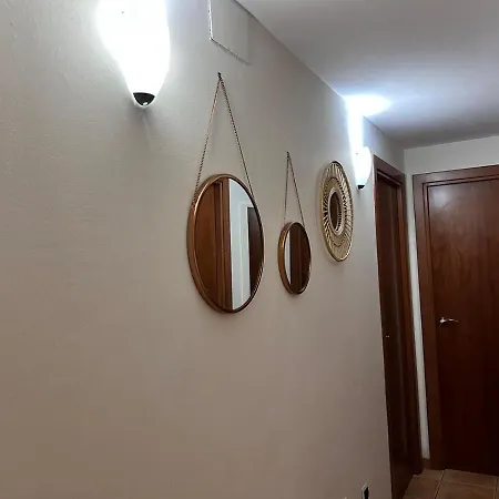 Apartamentos Los Tulipanes Salou Buitenkant foto